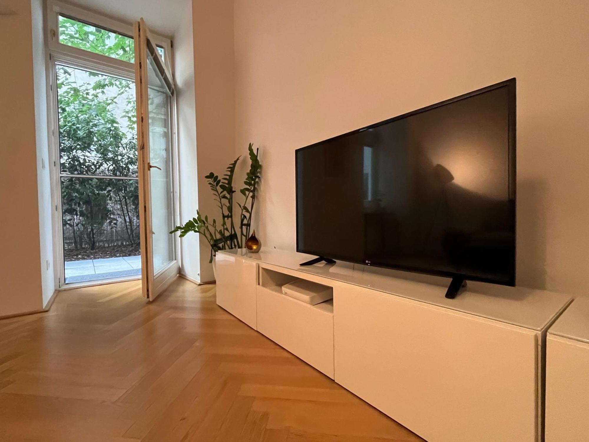 Quiet Apartment Next To Belvedere & Central Station Vienna Exterior photo